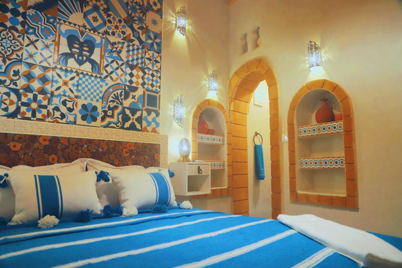 Riad Milal Hotel เอสเซาอิรา ภายนอก รูปภาพ